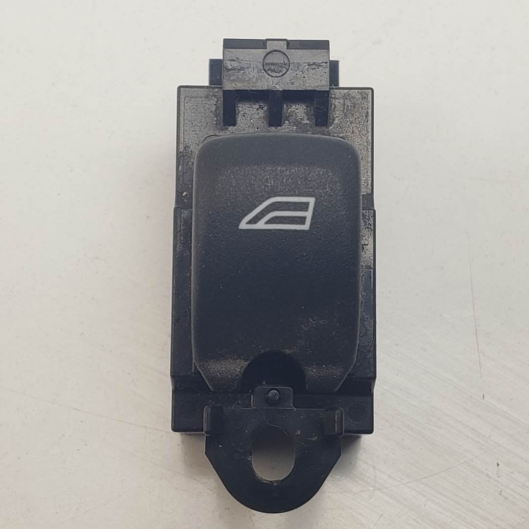 MANDO ELEVALUNAS TRASERO DERECHO - 31272006 - VOLVO - V70 FAMILIAR
