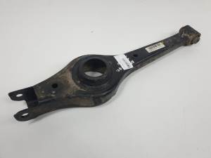 BRAZO SUSPENSION INFERIOR TRASERO DERECHO SSANGYONG KORANDO Autodesguaces Alicante
