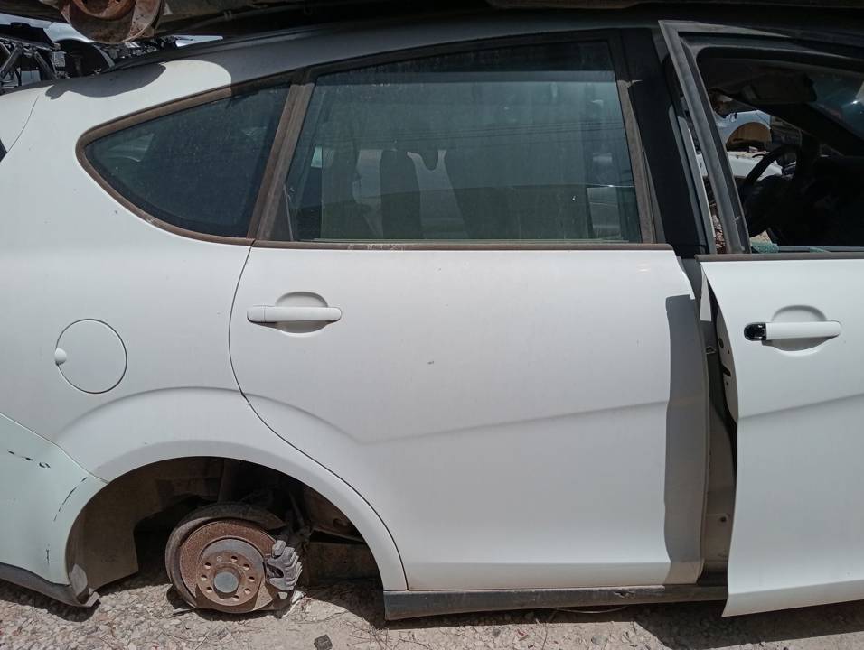 CERRADURA PUERTA TRASERA DERECHA