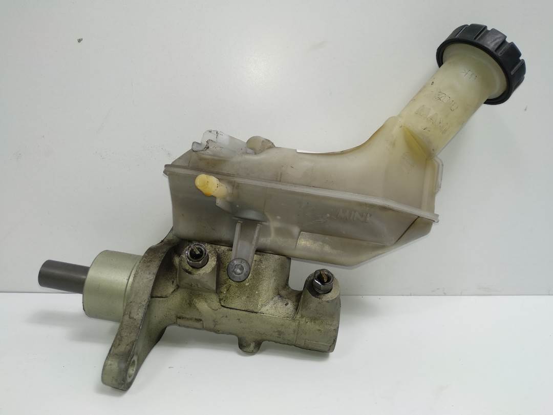 BOMBA FRENO - 8200129956C - RENAULT - CLIO III