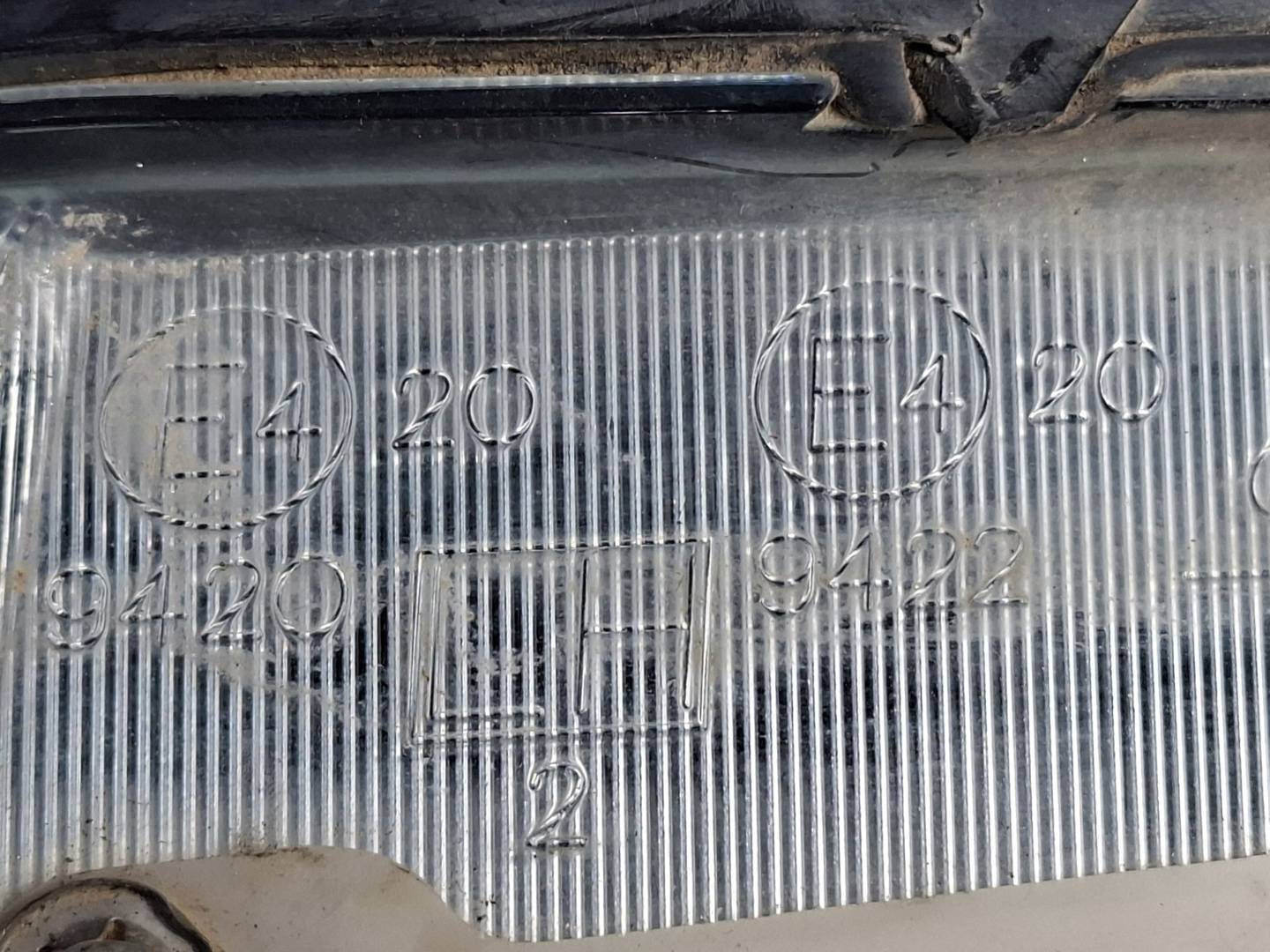 Foto 5 de Faro Izquierdo Ford Focus Berlina (cak) (1998–2005)
