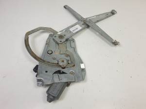 ELEVALUNAS DELANTERO DERECHO 09174454 OPEL OMEGA B Autodesguaces Alicante