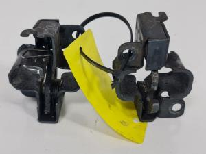 CERRADURA CAPOT A2038800060 MERCEDES CLASE E (W211) FAMILIAR Autodesguaces Alicante