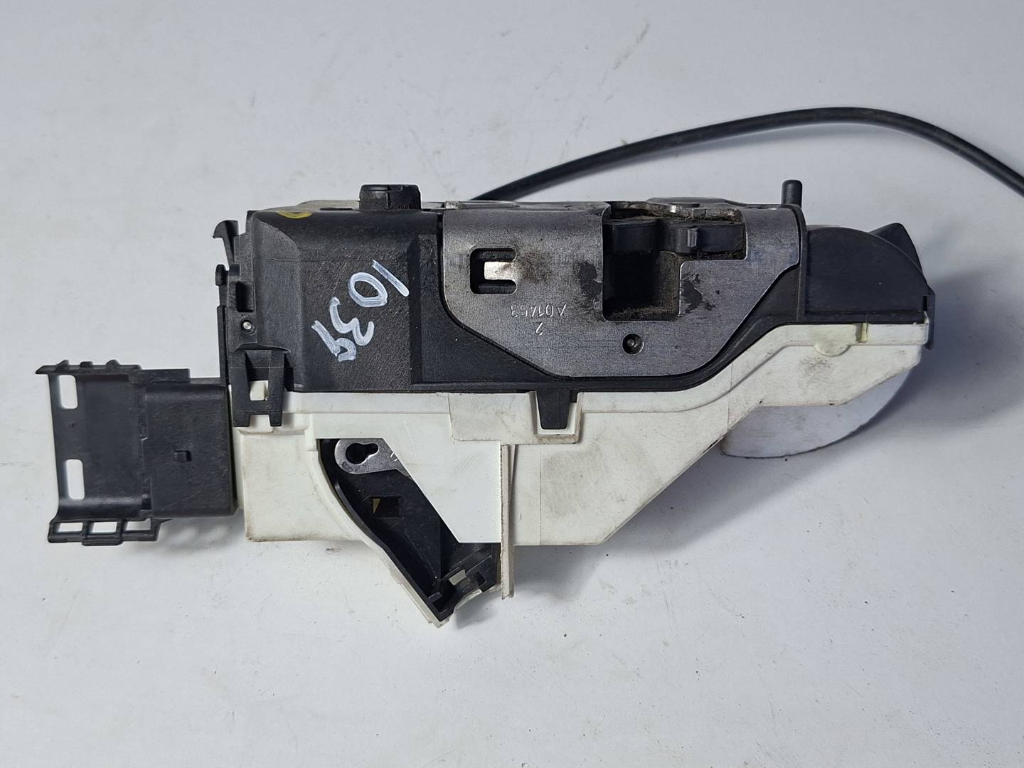 Foto 2 de Cerradura Puerta Delantera Izquierda Peugeot 5008 (t87) (2013–2016)