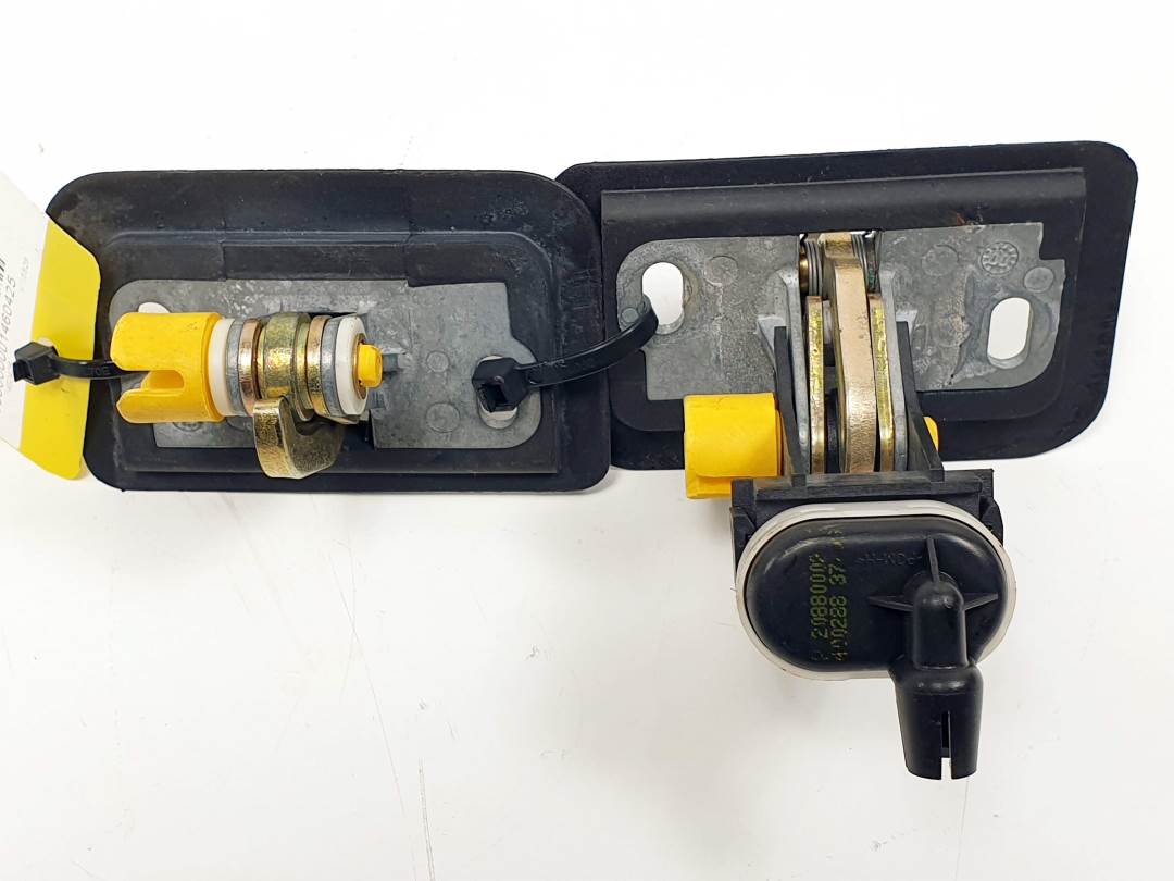 CERRADURA MALETERO / PORTON - 2088000275 - MERCEDES - CLASE E (W210) BERLINA