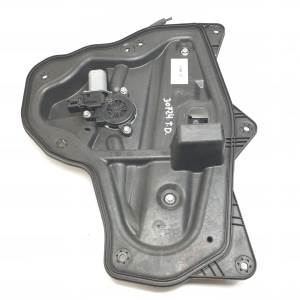 ELEVALUNAS TRASERO DERECHO BHN97297X MAZDA 3 (BM/BN) Autodesguaces Alicante
