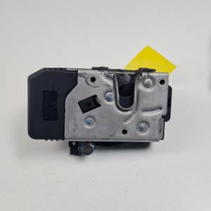 CERRADURA PUERTA DELANTERA IZQUIERDA 8200008246 RENAULT TRAFIC COMBI (AB 4.01) Autodesguaces Alicante