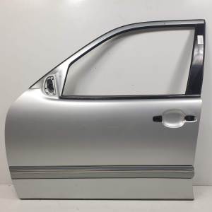PUERTA DELANTERA IZQUIERDA MERCEDES CLASE E (W210) BERLINA DIESEL Autodesguaces Alicante