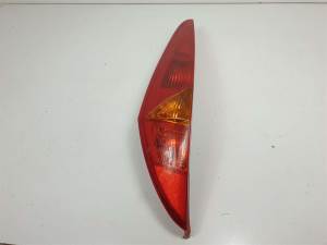 PILOTO TRASERO DERECHO 46794078 FIAT PUNTO BERLINA (188) Autodesguaces Alicante