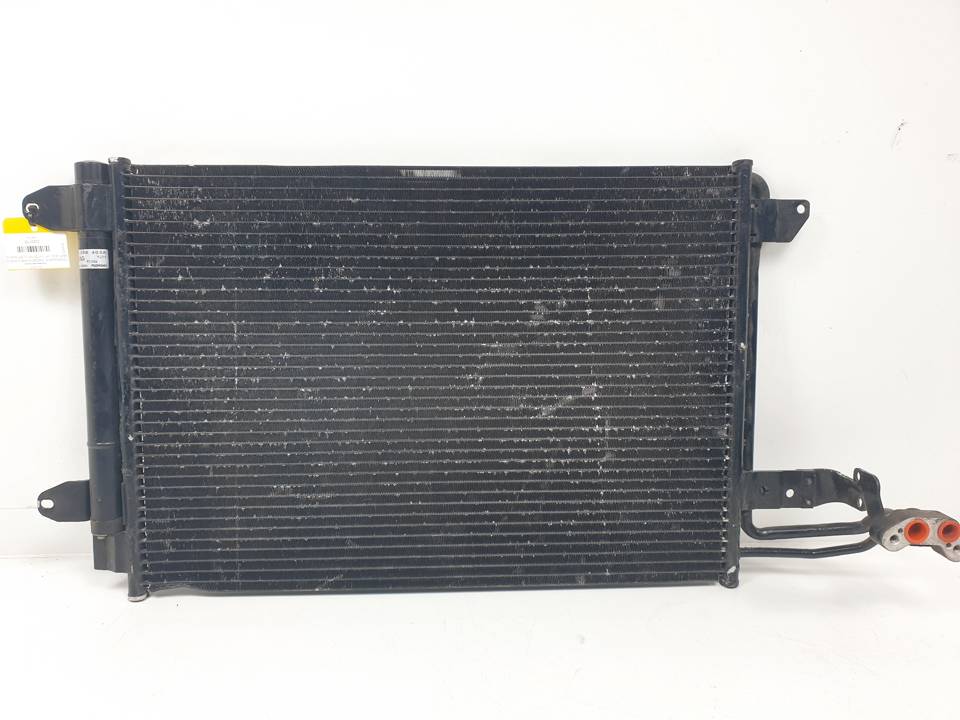 CONDENSADOR / RADIADOR AIRE ACONDICIONADO 1K0820411Q SEAT LEON (1P1) Autodesguaces Alicante