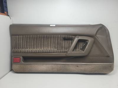 GUARNECIDO PUERTA DELANTERA IZQUIERDA TOYOTA CELICA Autodesguaces Alicante