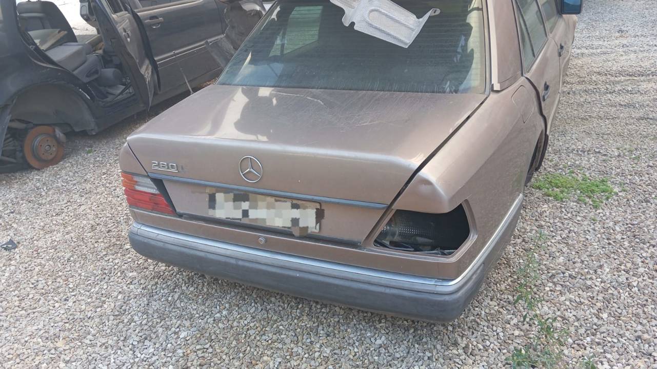 PARAGOLPES TRASERO