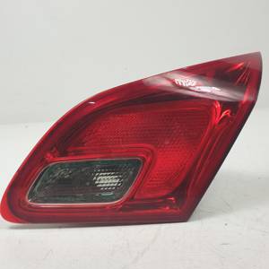 PILOTO TRASERO DERECHO INTERIOR 216402 OPEL ASTRA J LIM. Autodesguaces Alicante