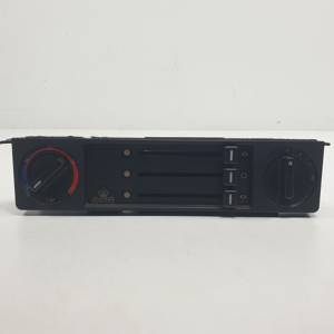 MANDO CALEFACCION / AIRE ACONDICIONADO 137318926411 BMW SERIE 5 (E28) Autodesguaces Alicante