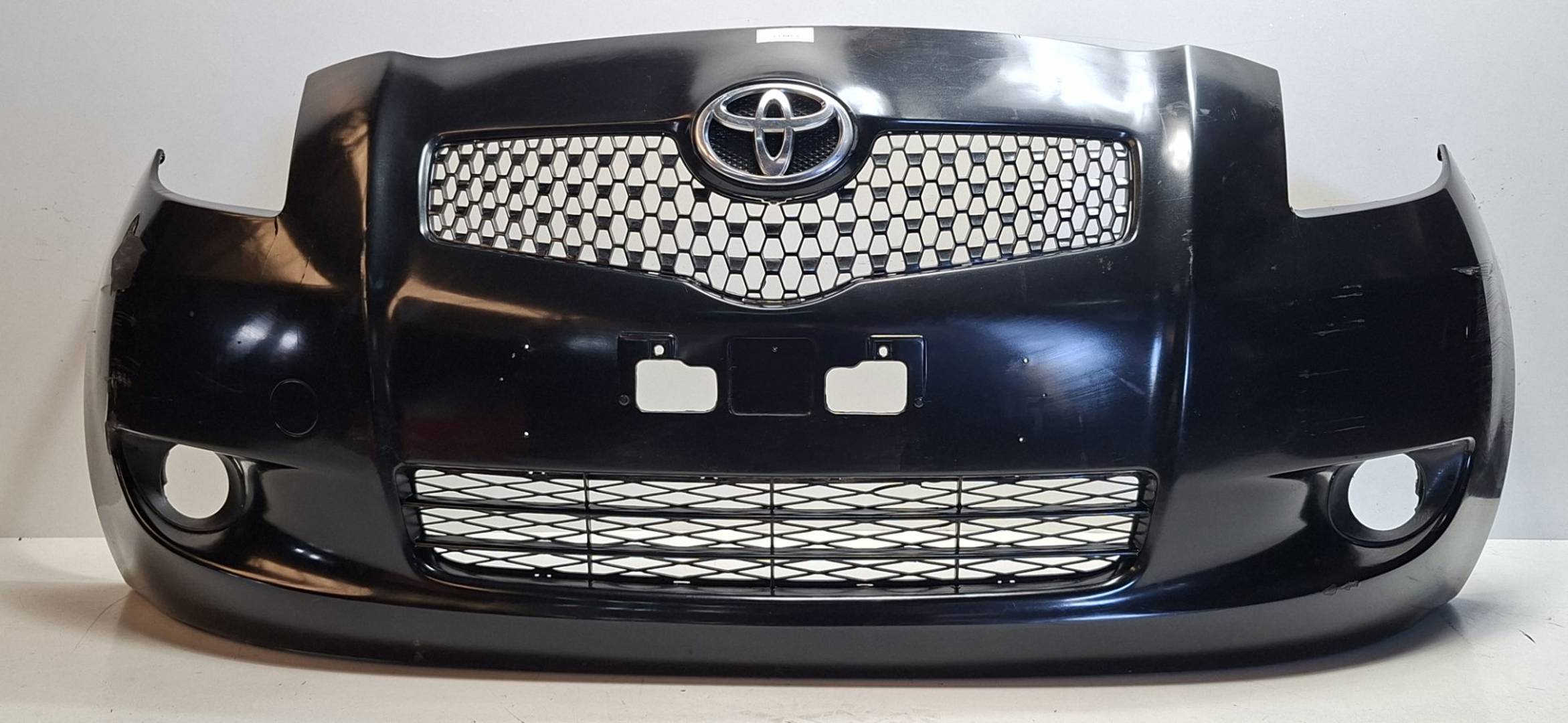 PARAGOLPES DELANTERO - TOYOTA - YARIS (KSP9/SCP9/NLP9)