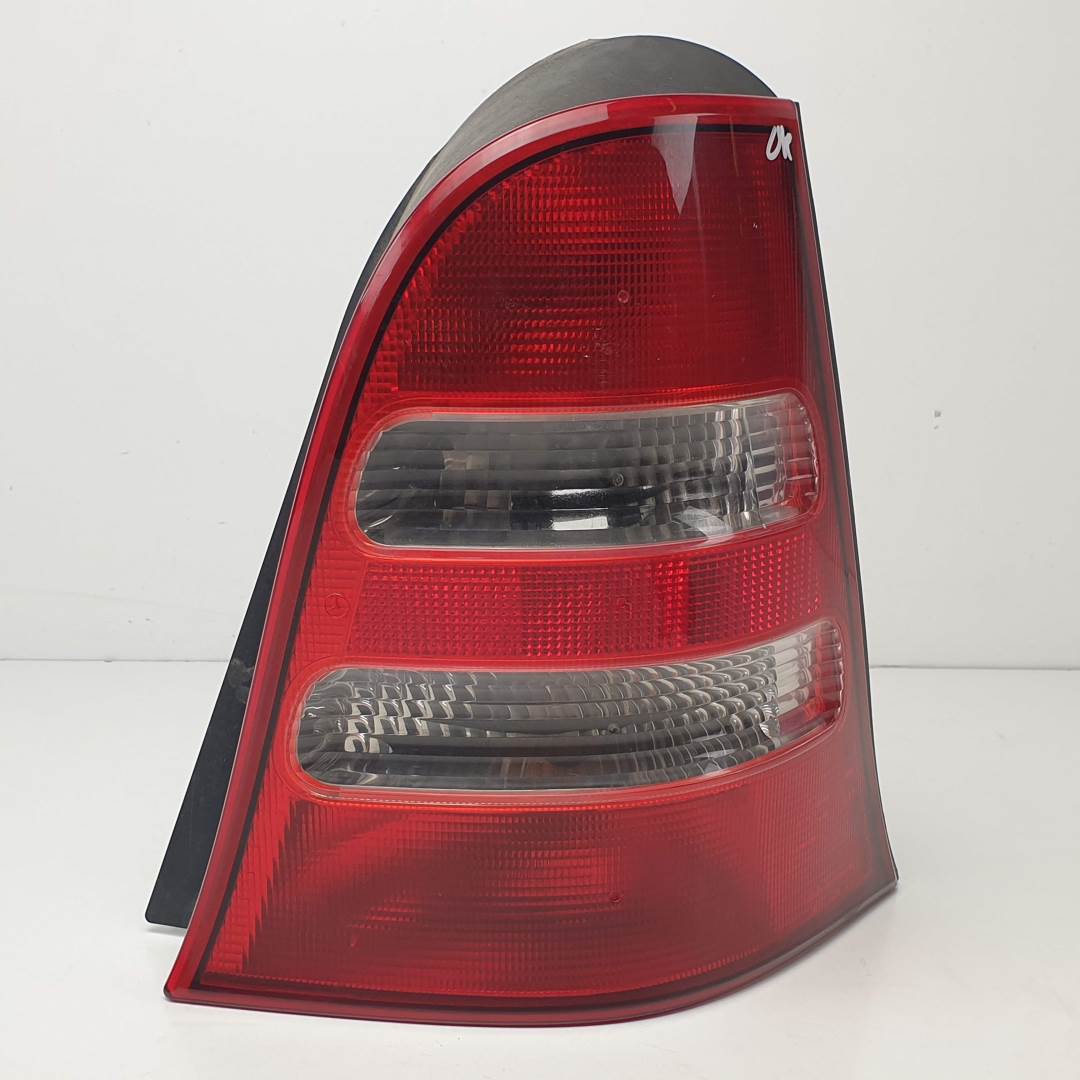 PILOTO TRASERO DERECHO - 1688202864R - MERCEDES - CLASE A (W168)
