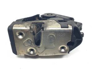 CERRADURA PUERTA DELANTERA DERECHA A4547200035 SMART FORFOUR (W454) Autodesguaces Alicante