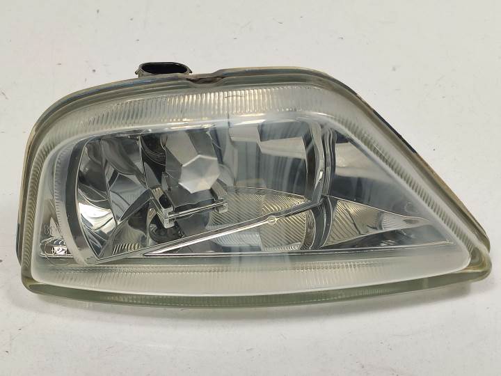 FARO ANTINIEBLA IZQUIERDO 2M5115201AG FORD FOCUS BERLINA (CAK) Autodesguaces Alicante