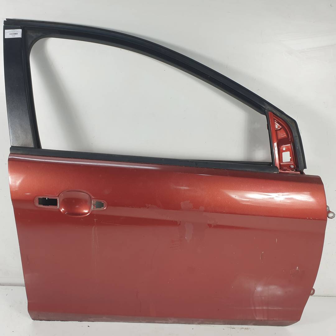 PUERTA DELANTERA DERECHA - FORD - FOCUS LIM. (CB4)