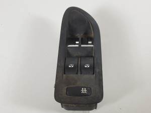 MANDO ELEVALUNAS DELANTERO IZQUIERDO RENAULT LAGUNA II (BG0) Autodesguaces Alicante