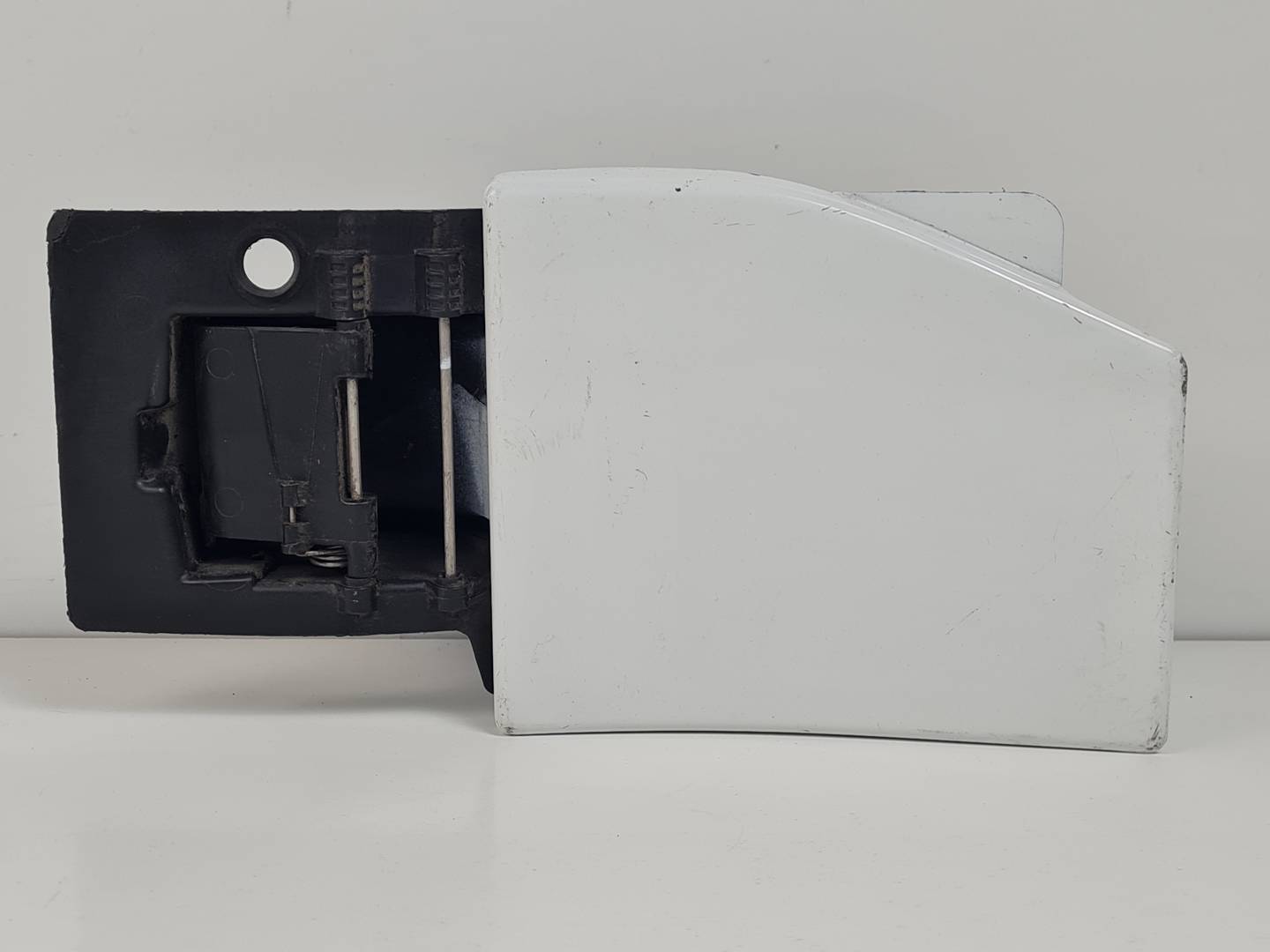 TAPA EXTERIOR COMBUSTIBLE - 781207731R - OPEL - VIVARO (X82)