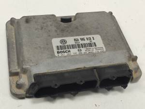 CENTRALITA MOTOR UCE 0261204725 SEAT TOLEDO (1M2) Autodesguaces Alicante