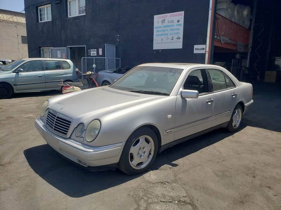 MERCEDES CLASE E (W210) BERLINA (1995 - 2002)
