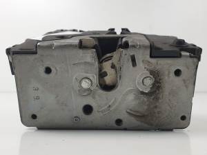 CERRADURA PUERTA TRASERA IZQUIERDA 13258266 OPEL CORSA D Autodesguaces Alicante