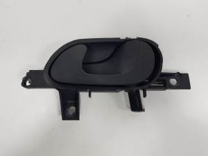 MANETA INTERIOR DELANTERA DERECHA 1470970077 PEUGEOT 806 Autodesguaces Alicante