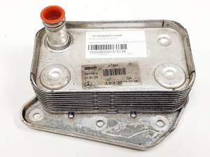 ENFRIADOR ACEITE MOTOR A6131880201 MERCEDES CLASE CLK (W209) COUPE Autodesguaces Alicante