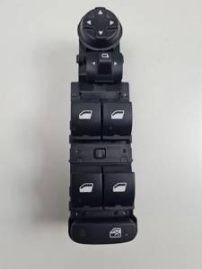 MANDO ELEVALUNAS DELANTERO IZQUIERDO 96788281ZD00 OPEL GRANDLAND X Autodesguaces Alicante