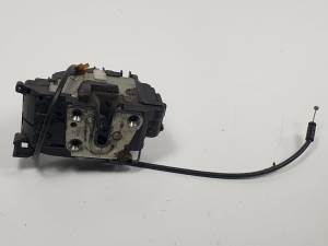 CERRADURA PUERTA DELANTERA DERECHA RENAULT CLIO III Autodesguaces Alicante