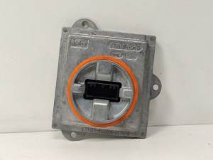 CENTRALITA FAROS XENON GV4113B626AA FORD KUGA (CBS) Autodesguaces Alicante
