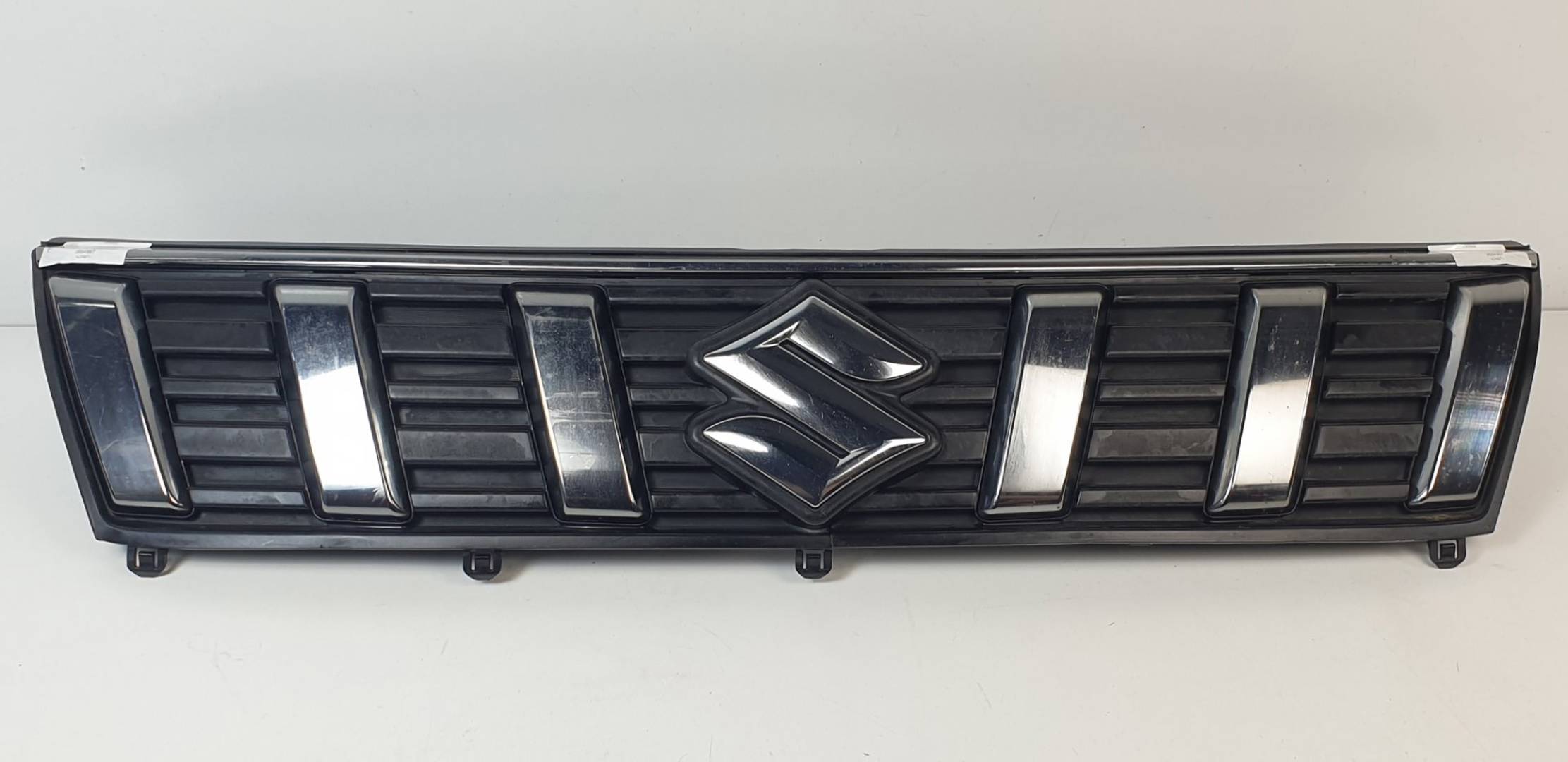 Calandre avant - 7212186R0 - SUZUKI - VITARA (LY)
