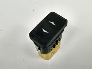 MANDO ELEVALUNAS TRASERO DERECHO 6M2T14529DA FORD FOCUS SPORTBREAK (CAP) Autodesguaces Alicante
