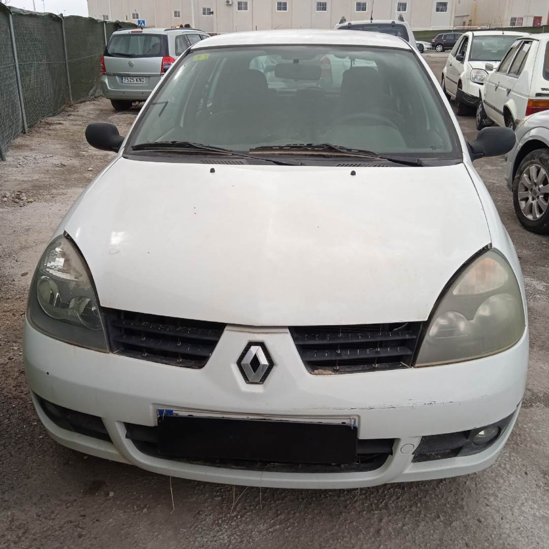 RENAULT CLIO II FASE II (B/CB0) (2001 - 2005)