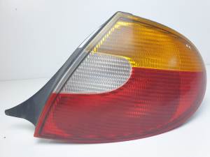 PILOTO TRASERO DERECHO CC5288528AE CHRYSLER NEON (PL) Autodesguaces Alicante