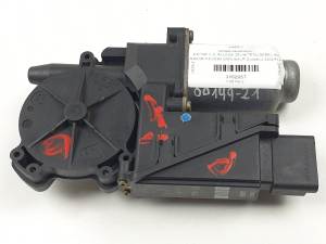 MOTOR ELEVALUNAS DELANTERO DERECHO 400712H NISSAN PRIMERA BERLINA (P12) Autodesguaces Alicante