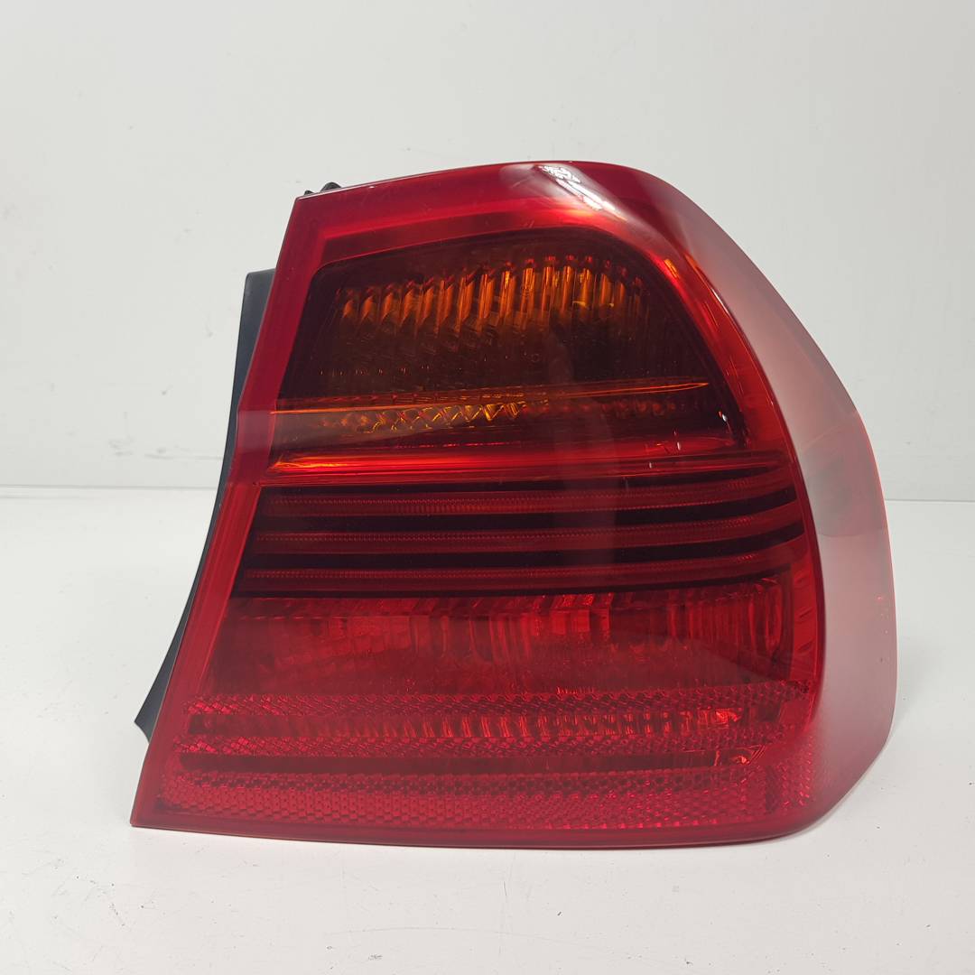 PILOTO TRASERO DERECHO - 6937458 - BMW - SERIE 3 BERLINA (E90)