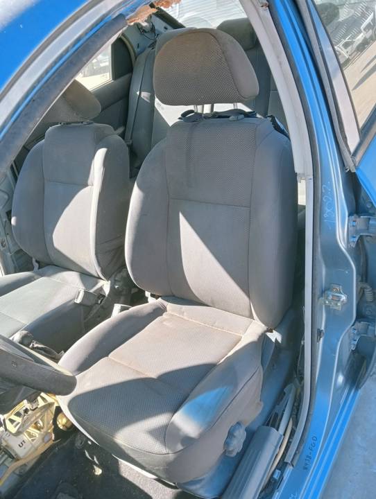 ASIENTO DELANTERO IZQUIERDO