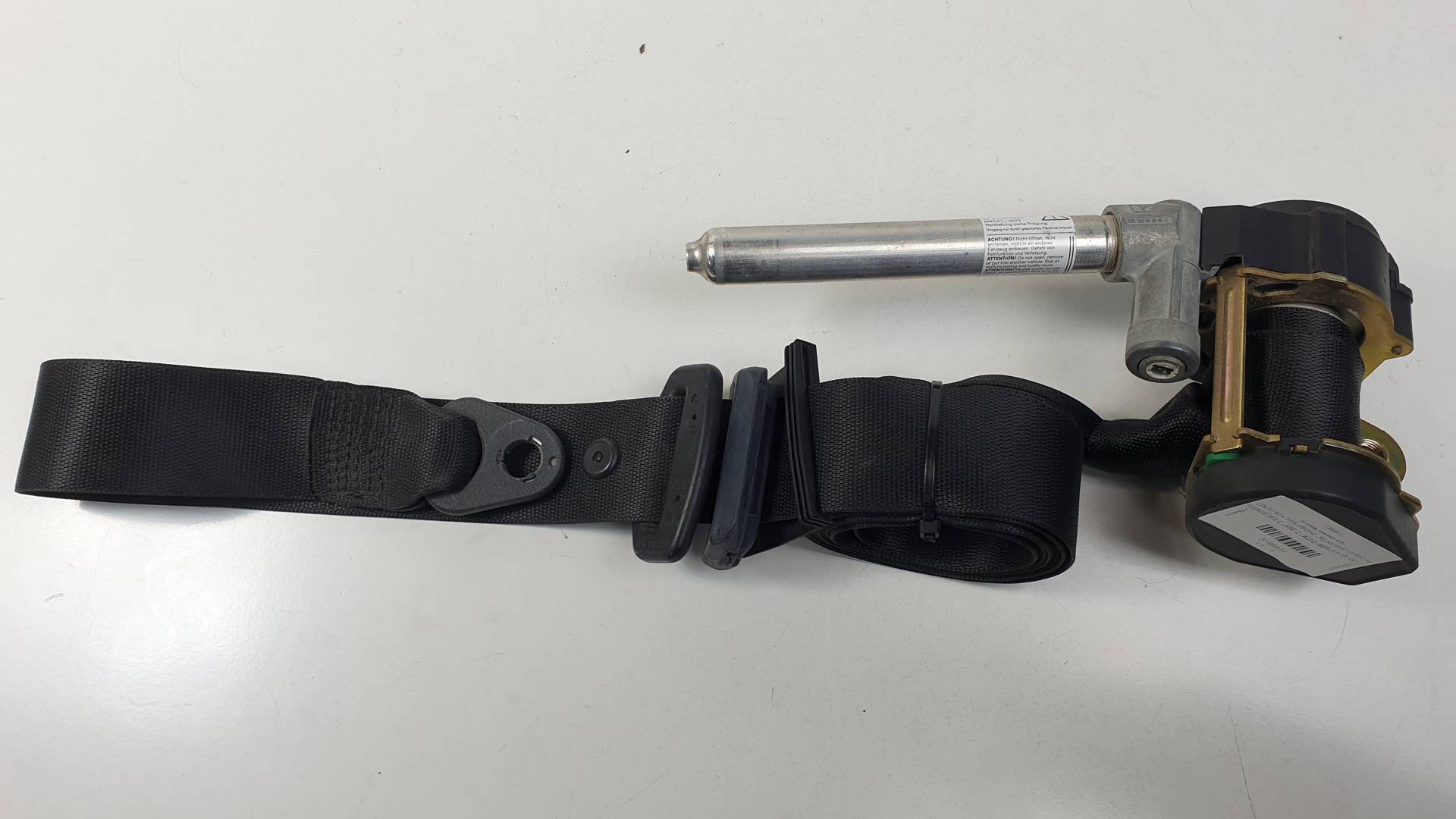 CINTURON SEGURIDAD DELANTERO DERECHO - MERCEDES - CLASE C (W202) BERLINA