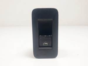 MANDO ELEVALUNAS DELANTERO DERECHO 7L6959851B VOLKSWAGEN TOUAREG (7LA) Autodesguaces Alicante