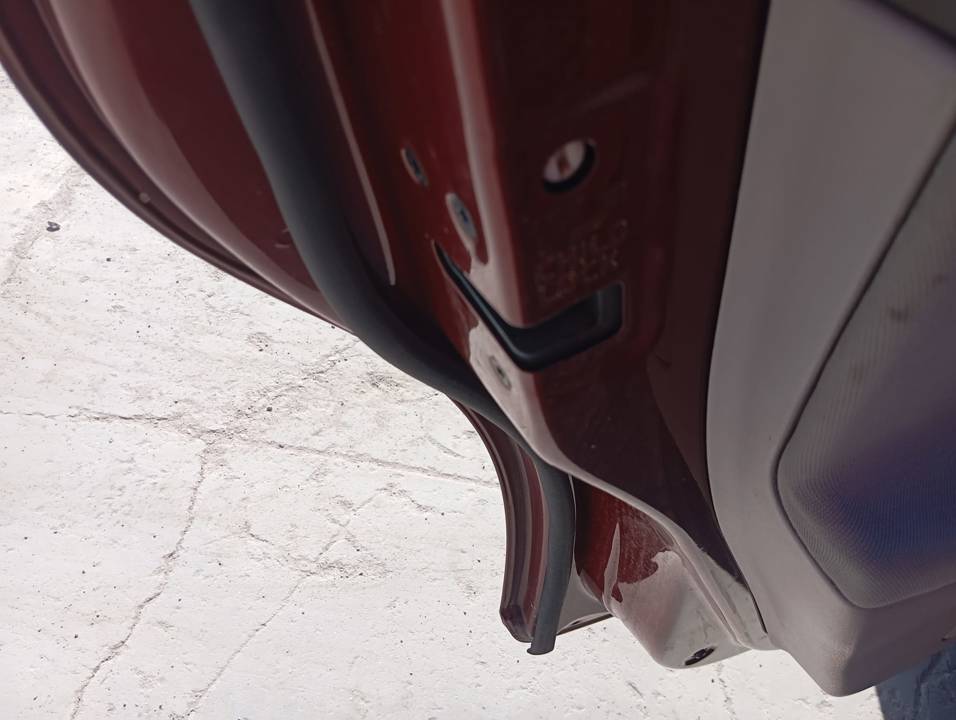 CERRADURA PUERTA TRASERA IZQUIERDA