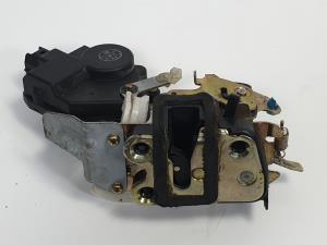 CERRADURA PUERTA TRASERA DERECHA KIA RIO (DC) Autodesguaces Alicante