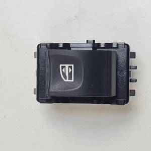 MANDO ELEVALUNAS TRASERO IZQUIERDO 254214896R RENAULT MEGANE IV BERLINA 5P Autodesguaces Alicante