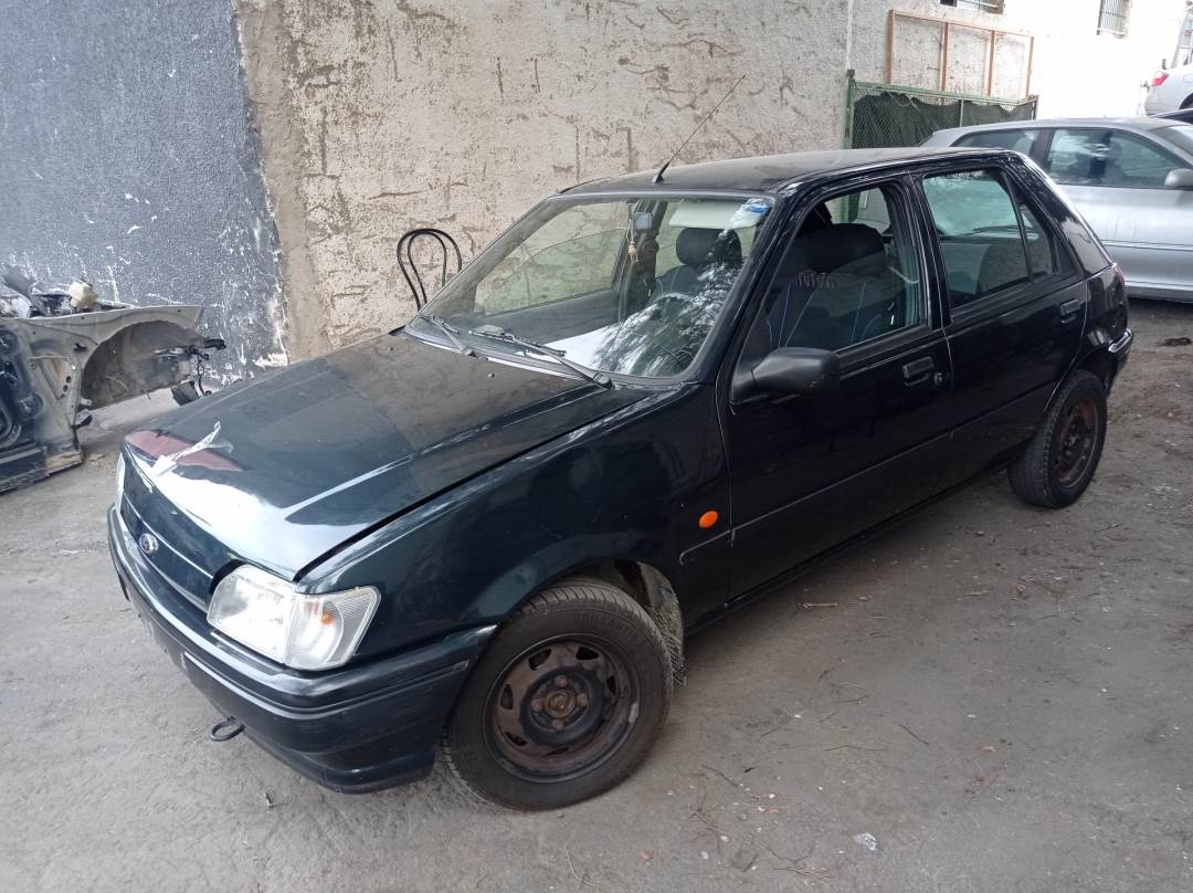FORD FIESTA BERLINA (1995 - 1999)