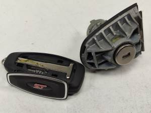 BOMBIN PUERTA DELANTERA IZQUIERDA FORD PUMA Autodesguaces Alicante