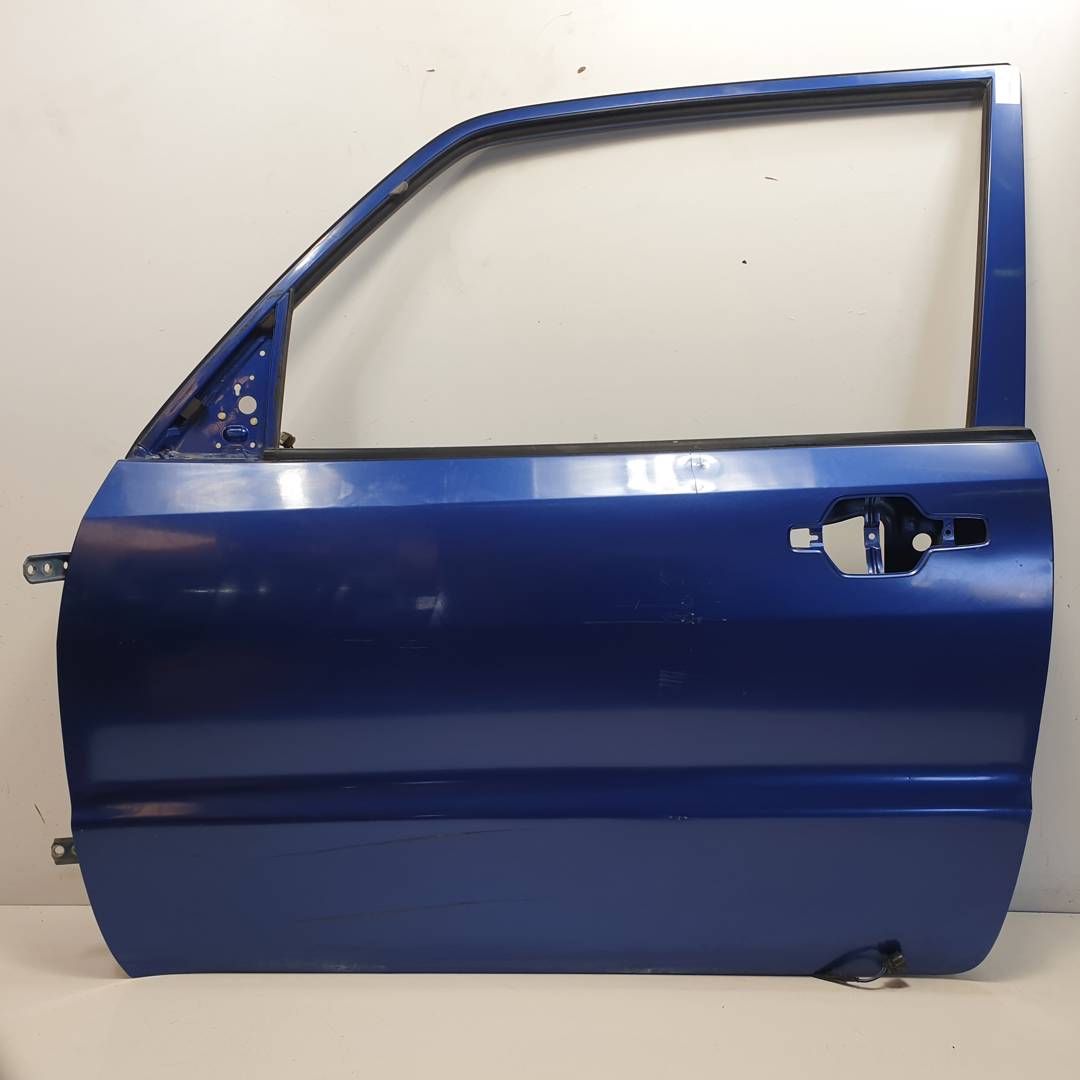 PUERTA DELANTERA IZQUIERDA - MITSUBISHI - MONTERO (V60/V70)