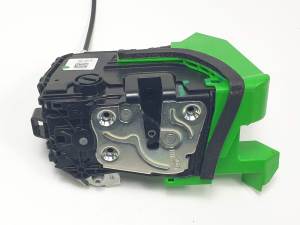 CERRADURA PUERTA TRASERA DERECHA 81420N7000 HYUNDAI TUCSON Autodesguaces Alicante