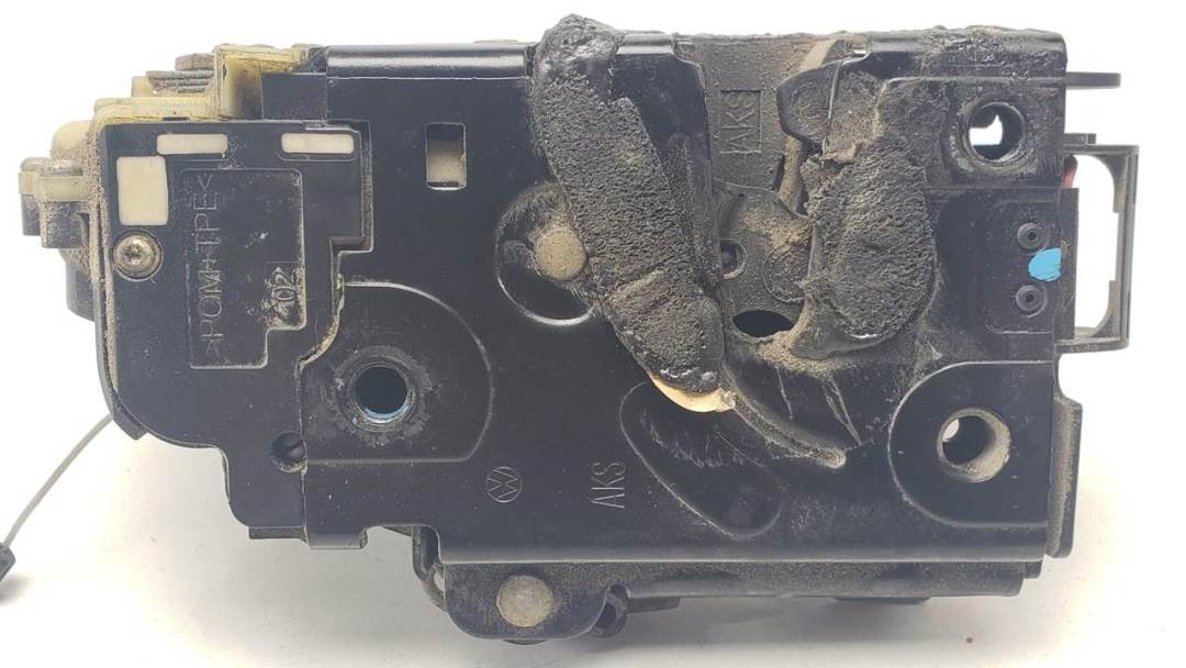 CERRADURA PUERTA DELANTERA IZQUIERDA - C3B1837015AM - VOLKSWAGEN - POLO (9N3)